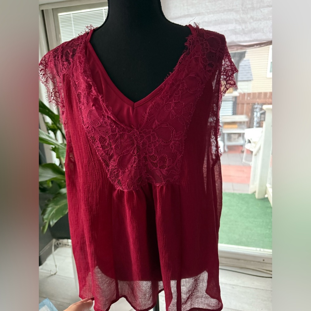 lovestitch Burgundy Lace V-Neck Sleeveless Blouse